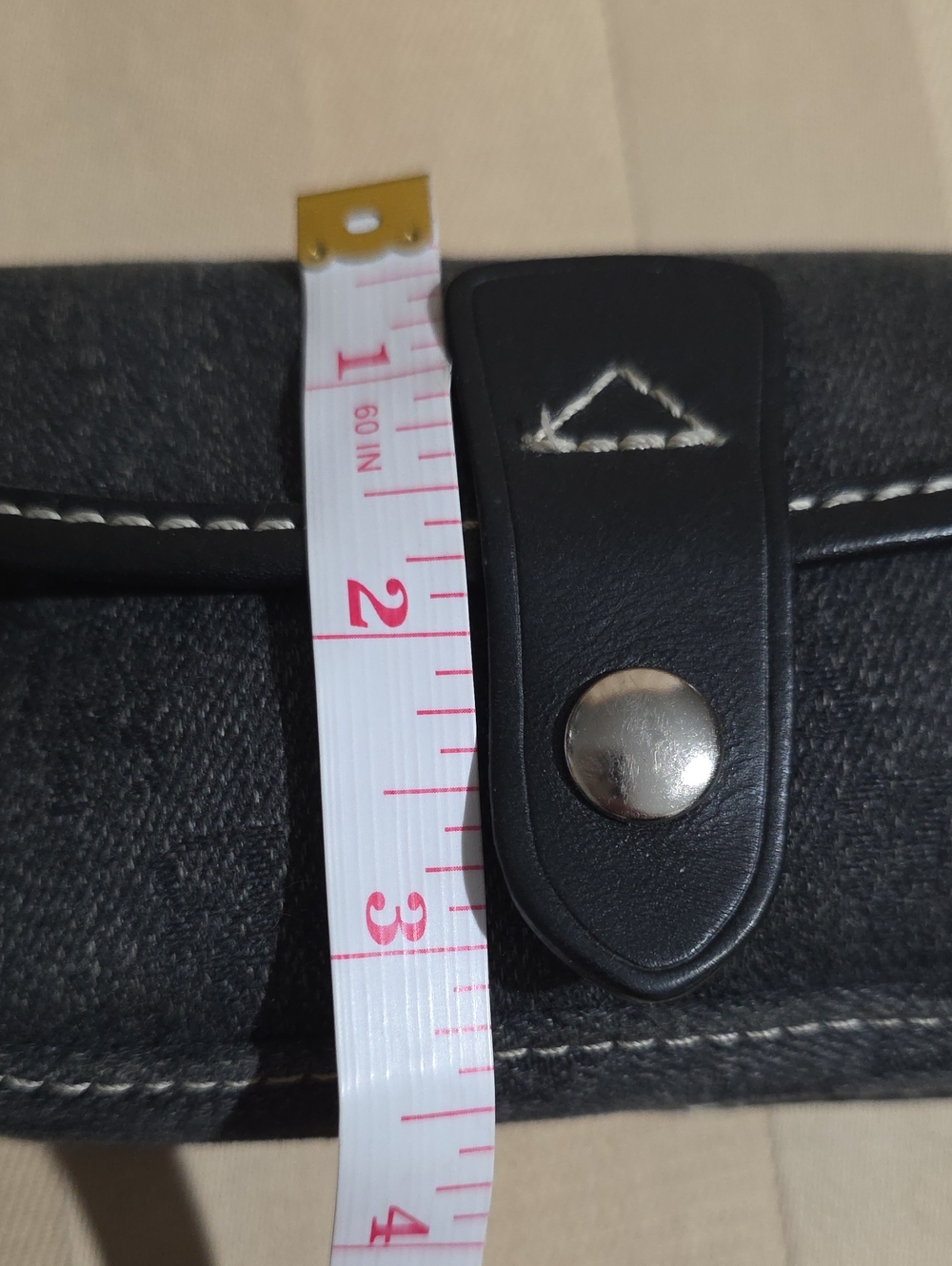 VINTAGE DOONEY & BOURKE BLACK WRISTLET - Picture 6 of 6